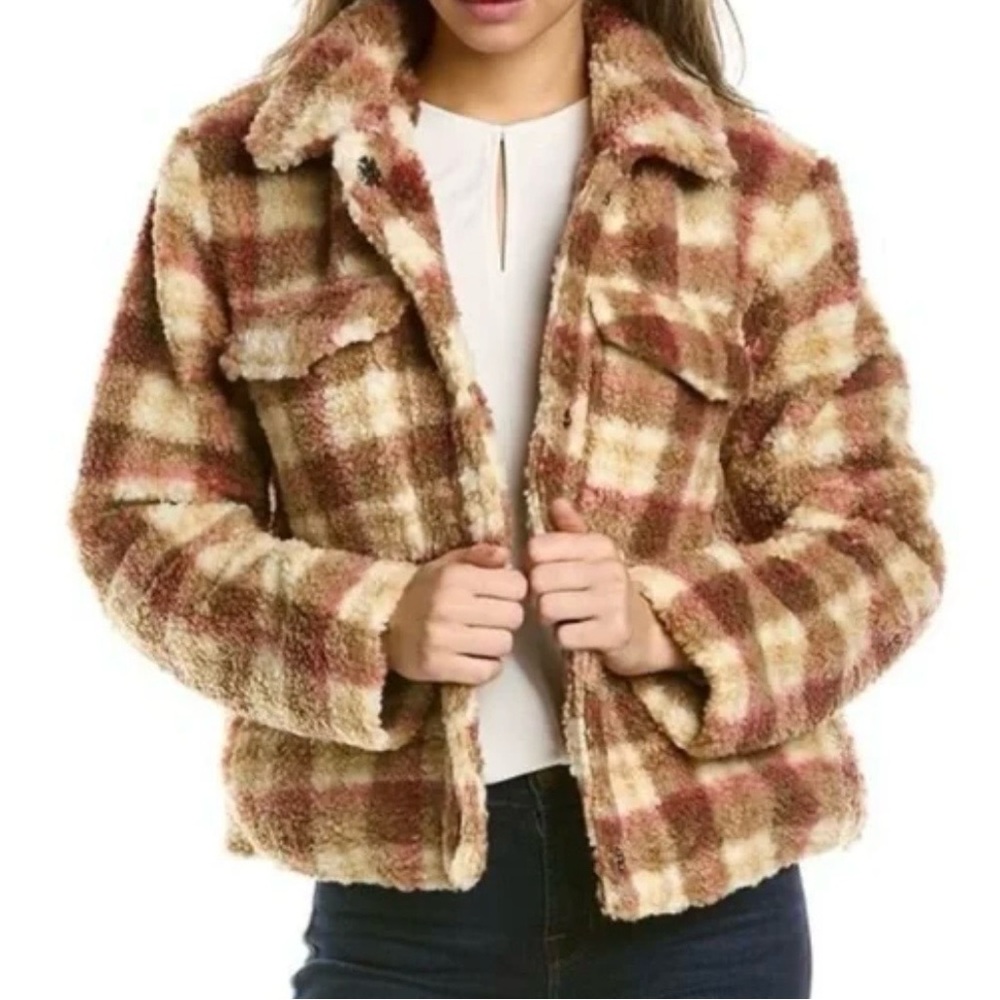 Avec Les Filles Faux Sherpa Plaid Jacket Medium Teddy Trucker
Pockets Preppy